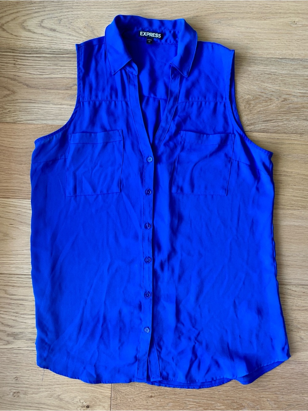 Express Sleeveless Button-Down Top in Bright Blue